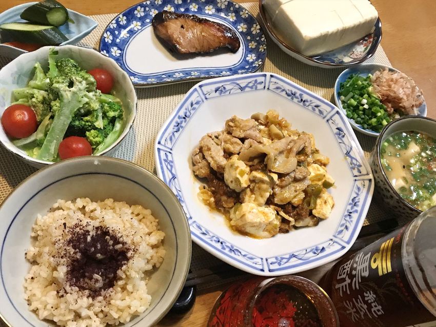 麻婆豆腐と玄米定食