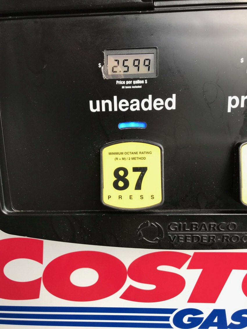 ガソリンの値段が下がってきた。