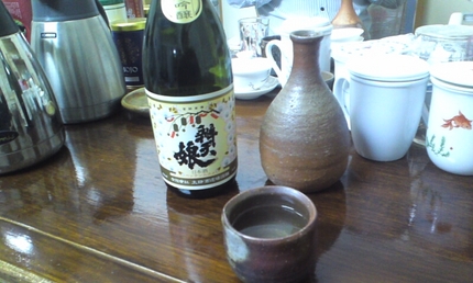 とりあえず、カンバイは日本酒で...