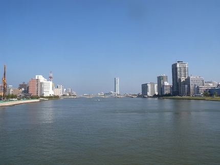 本日は朝から素晴らしい天気が