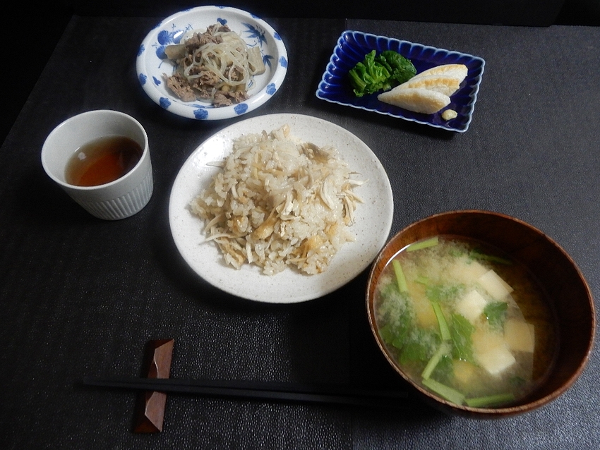 炊き込みご飯「舞茸＋刻み生姜＋...