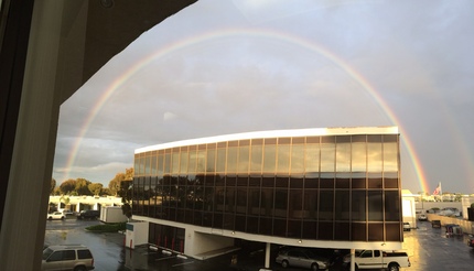 オフィスからの虹