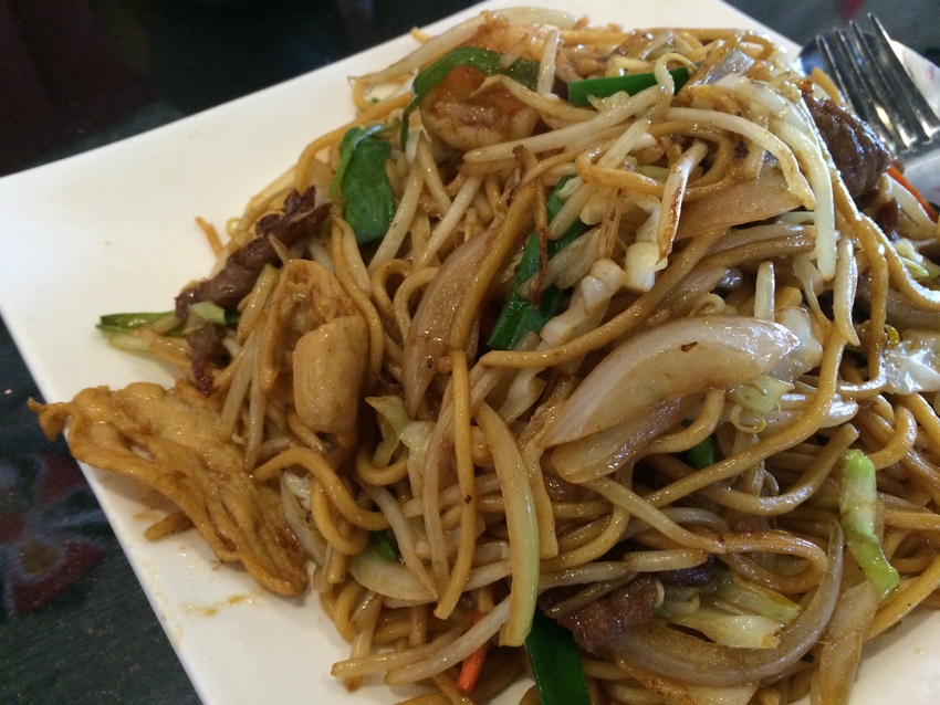 Deluxe Chow Mein