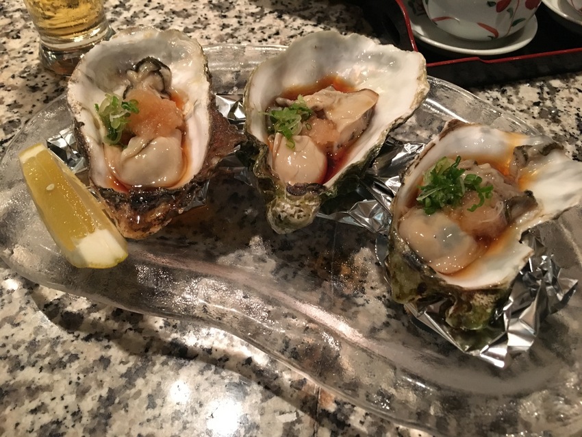 ぷりっぷりの新鮮な生牡蠣