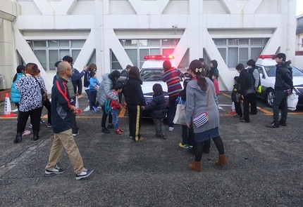 一宮警察署の見学イベントにボラ...