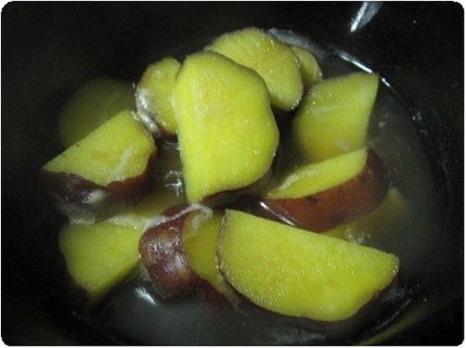 サツマイモの甘煮