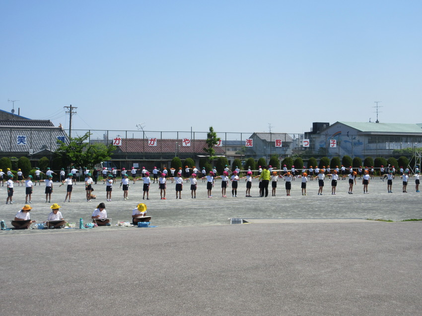 小学校運動会（今週土・日曜日）...