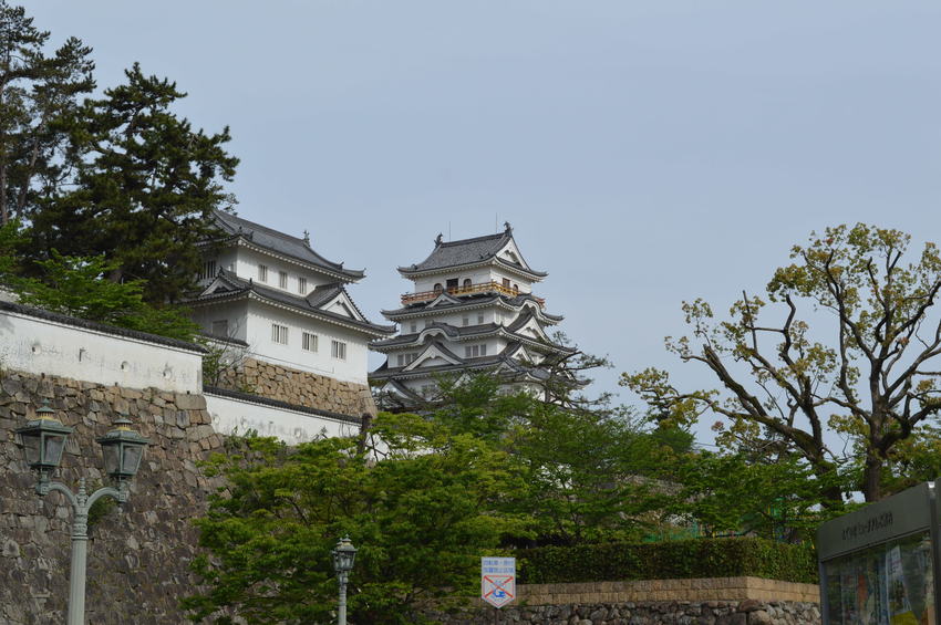 どっしりと構える福山城でした！