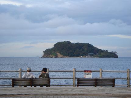 猿島は見ている