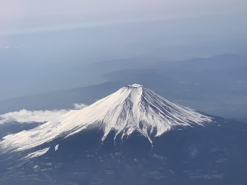 ♪富士は日本一の山