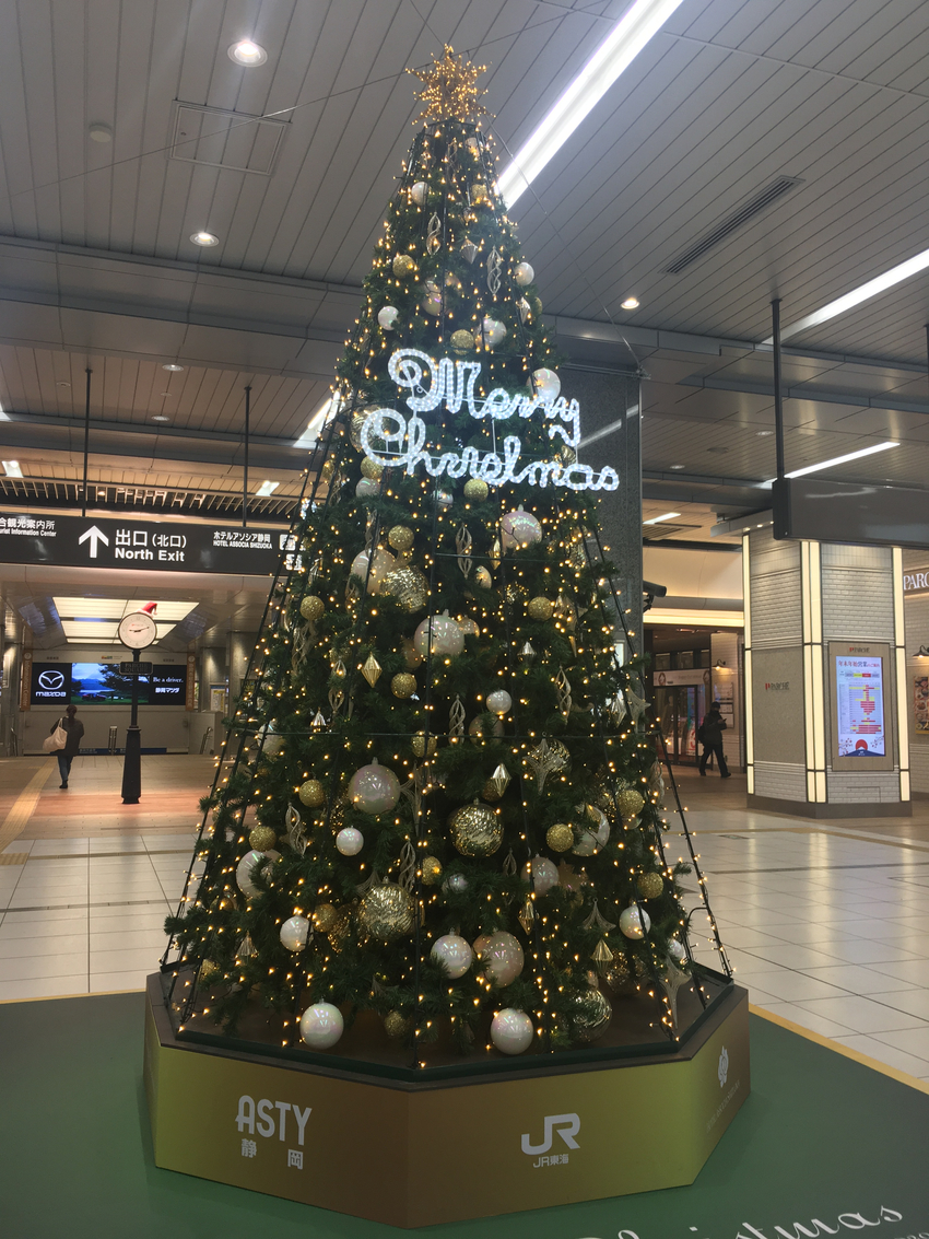 静岡駅のクリスマスツリー