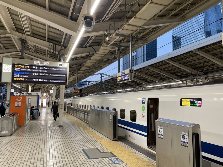 6時17分　東京駅18番線