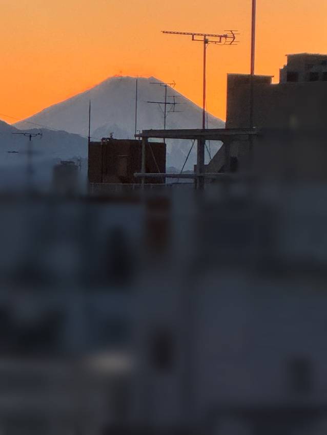 職場から富士山(250109)