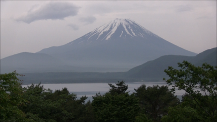 早朝の富士山