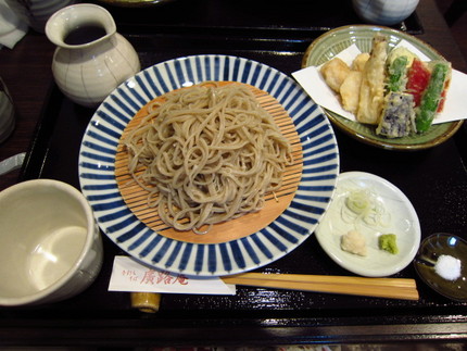 ホタテと野菜の天麩羅蕎麦150...